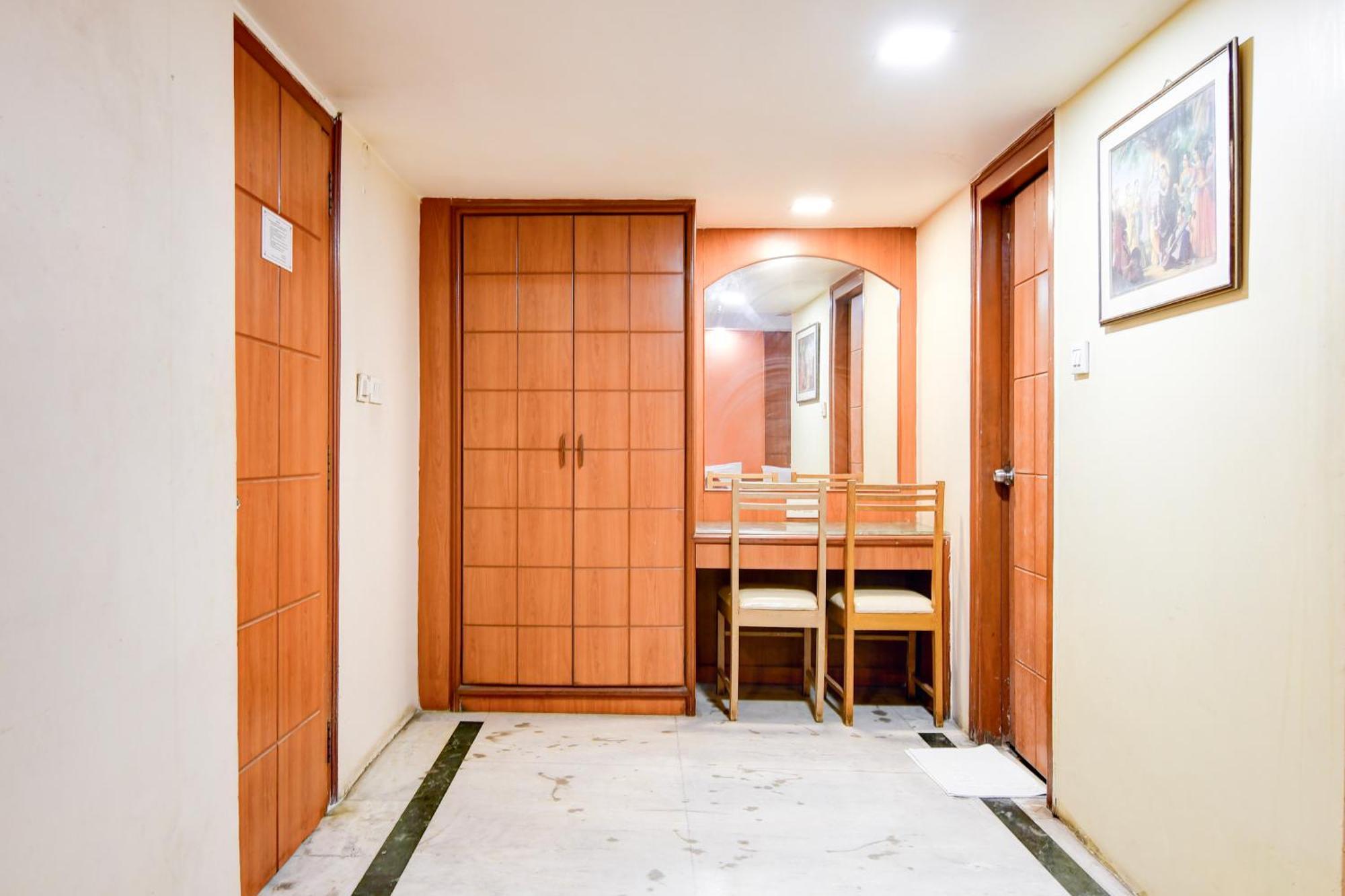 Hotel King'S Crown Kolkata Luaran gambar